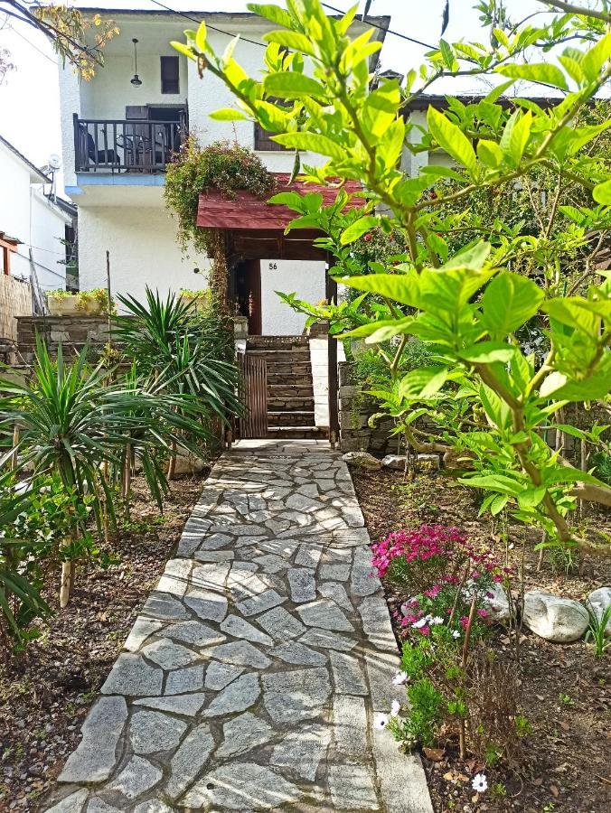 Flower House Хорефто Экстерьер фото